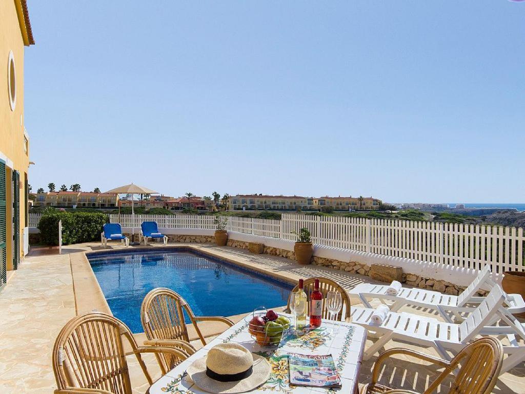 Villa Fiesta Cala'N Blanes  Eksteriør billede