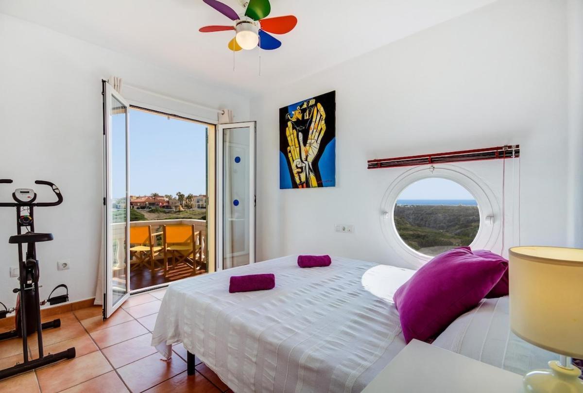 Villa Fiesta Cala'N Blanes  Eksteriør billede